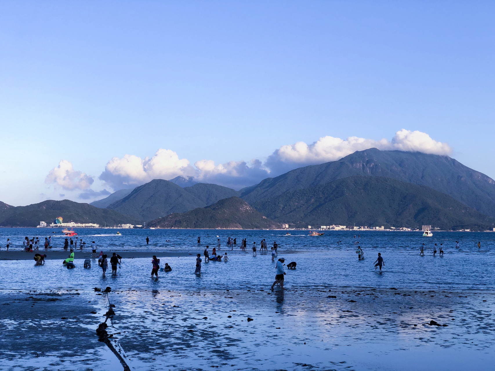 深圳大鹏较场尾海滩 地点7915:深圳大鹏较场尾 台阶6015是海