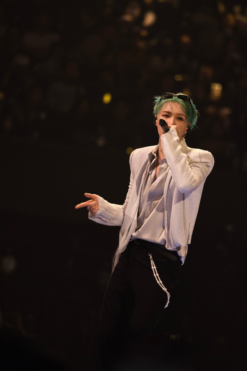 张艺兴2024世界巡演# 92首站|南京day-2 "日月星辉之中,你是第四种