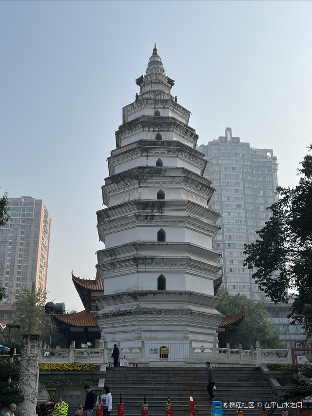 泸州白塔