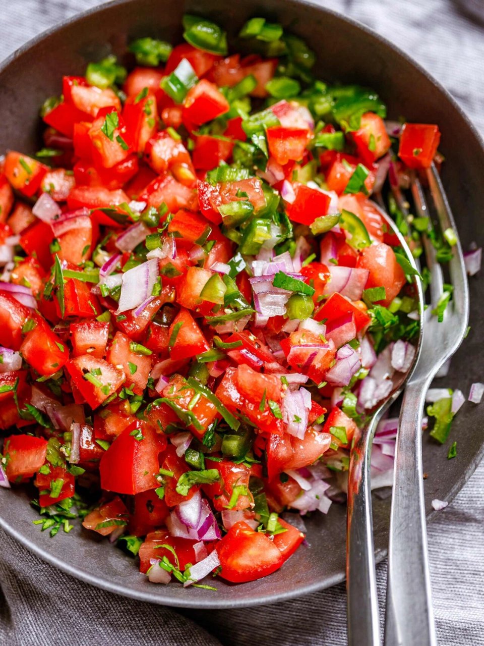 清爽番茄沙拉97朋友聚餐吃了都说好 确实是百试不厌的菜单,不用开火