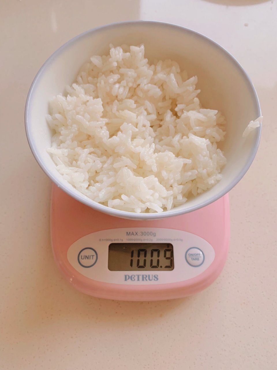 多比吃菜多的人更瘦   150克生米大约510千卡,煮出来接近400克米饭,就