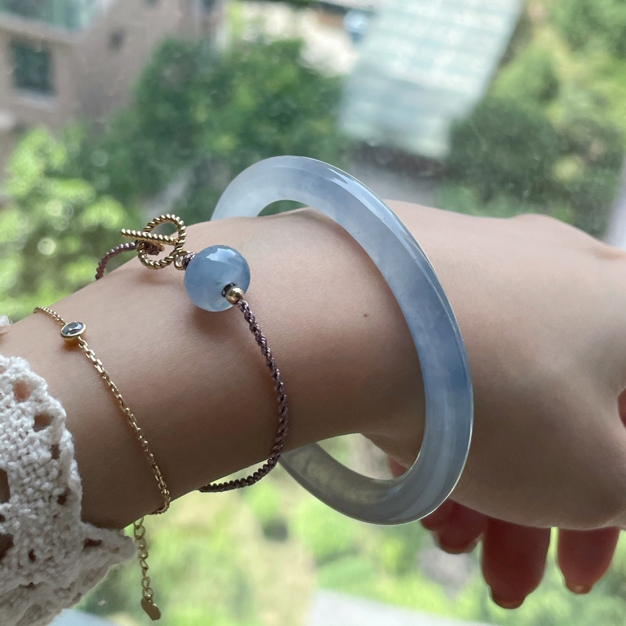 一眼万年的蓝紫翡翠手镯 自珍高冰雪花棉藍紫鐲7615《宸霜》 这样