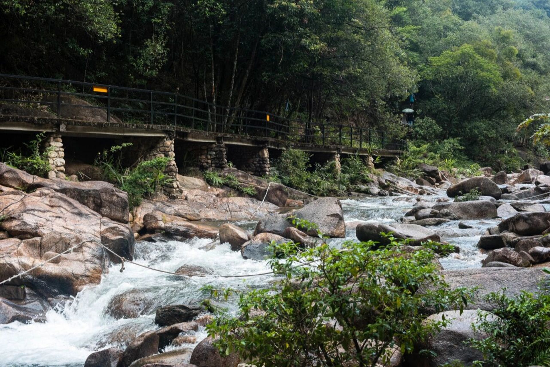 增城大丰门派潭峡谷图片