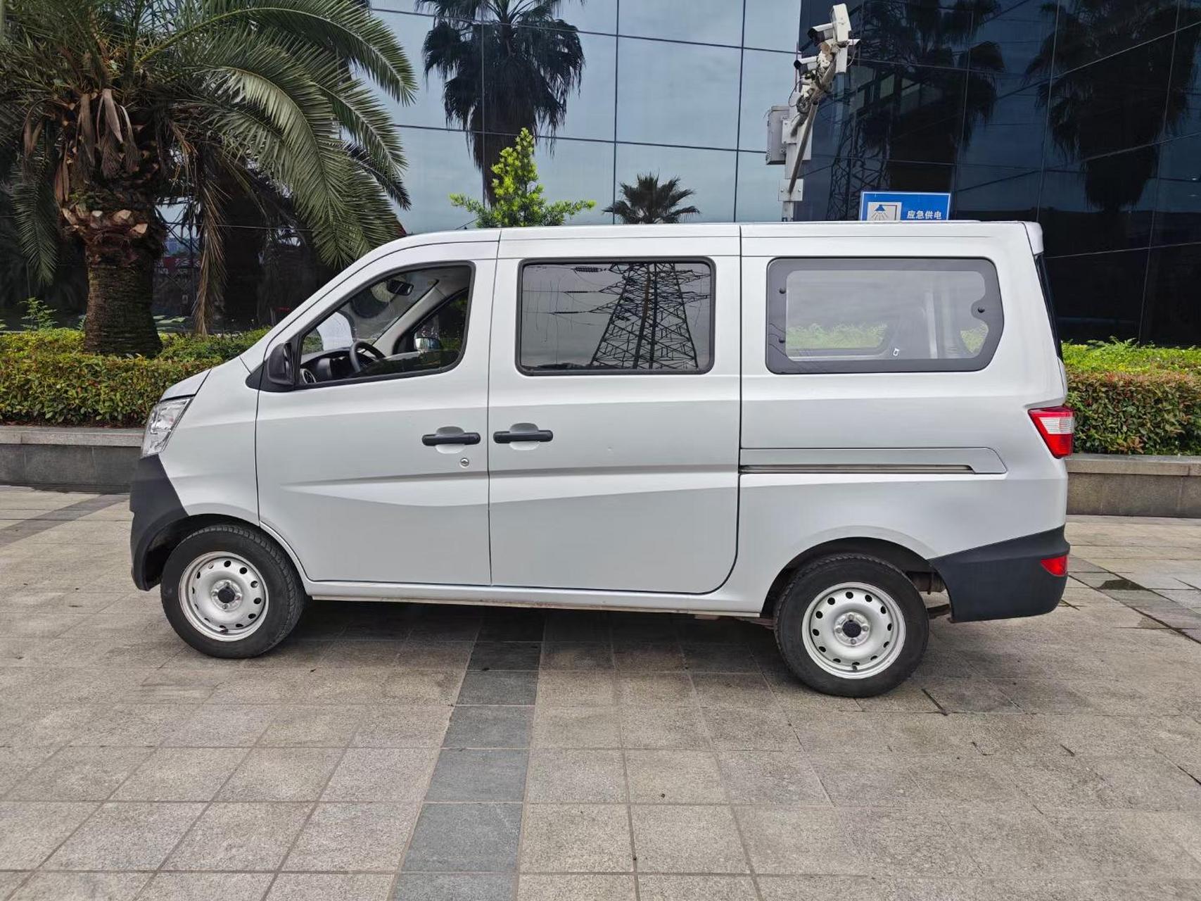 2021年上牌的长安之星5 1.