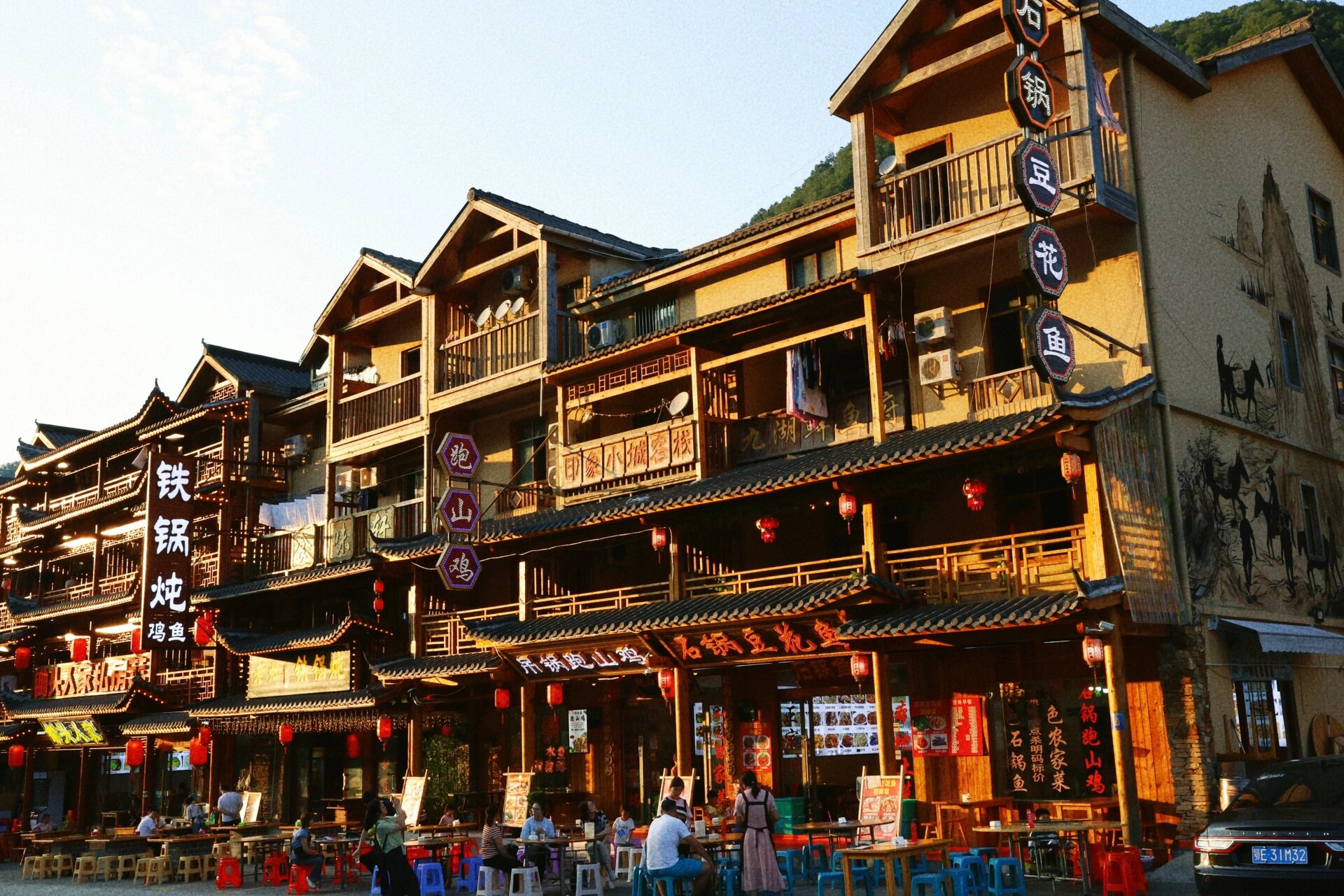 来坪阡古镇度20度的夏天