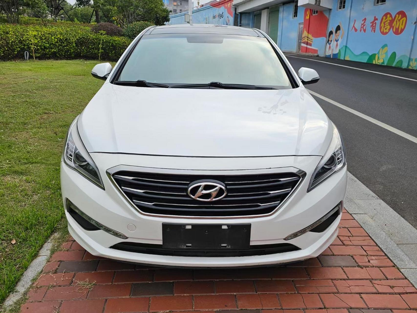 2016年上牌第九代索纳塔智能型,新车报价19.