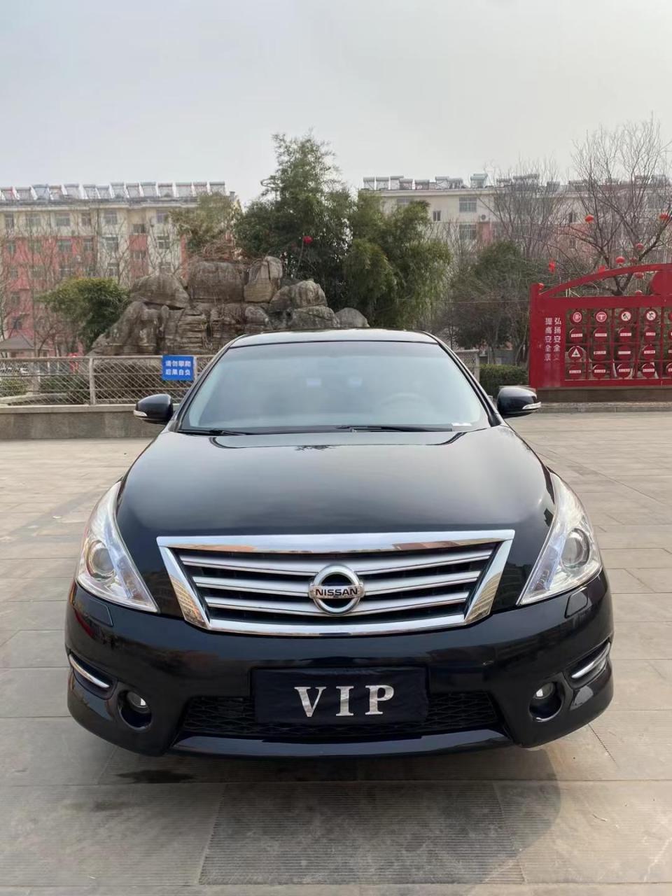 天籁2.5v6价格图片