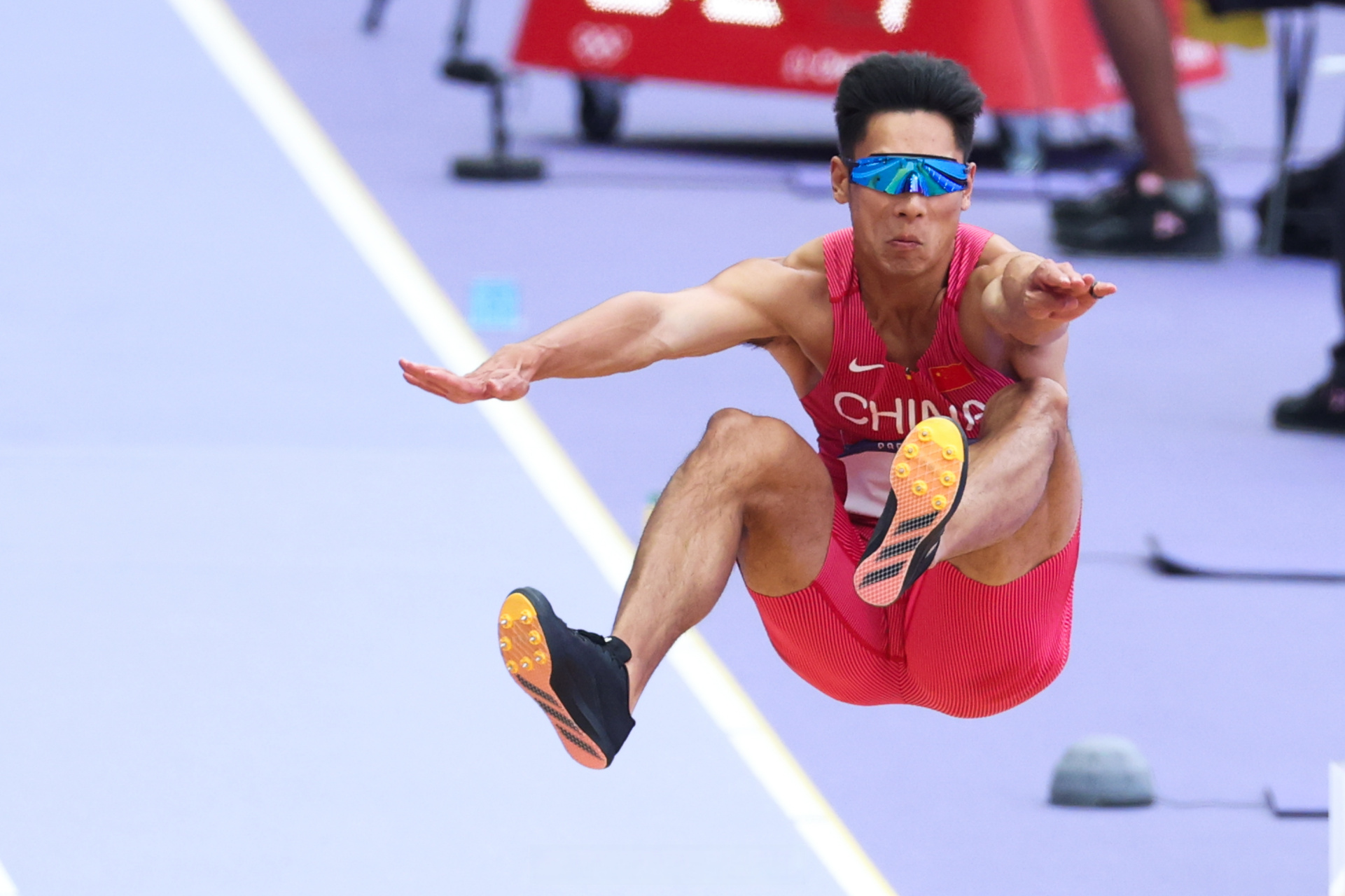 【赛事回顾】地时间8月4日,巴黎奥运会田径项目迎来第四比赛日.