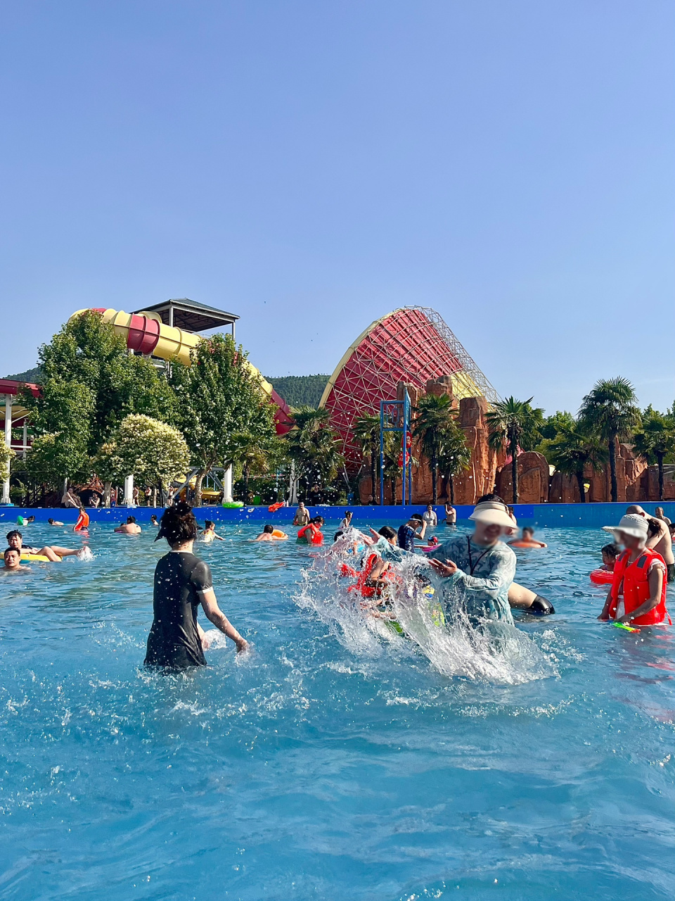 没想到洛阳还有这么好玩的水上乐园 这地方也泰美啦吧!
