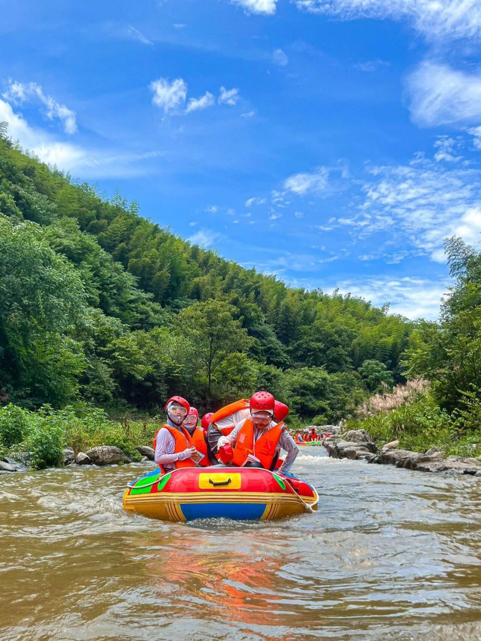 总要来一趟六安霍山大峡谷漂流吧 炎热的夏天肯定是要玩水啦0290
