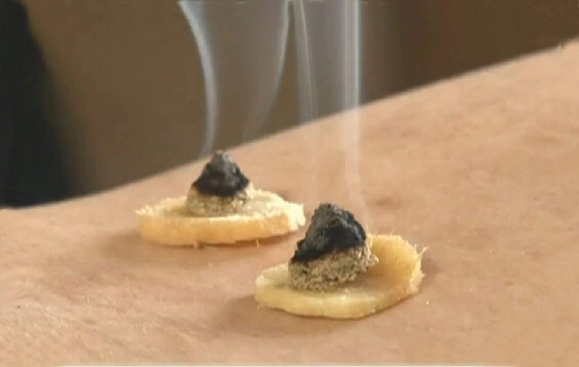 咳嗽 ​"隔蒜灸",灸一个就是一壮