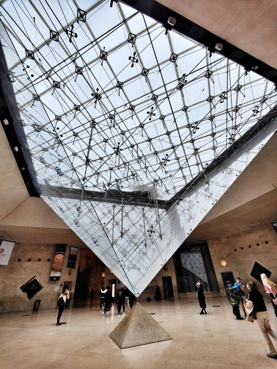 巴黎卢浮宫·出自华裔设计师之手的法国地标 来到巴黎怎能不打卡由