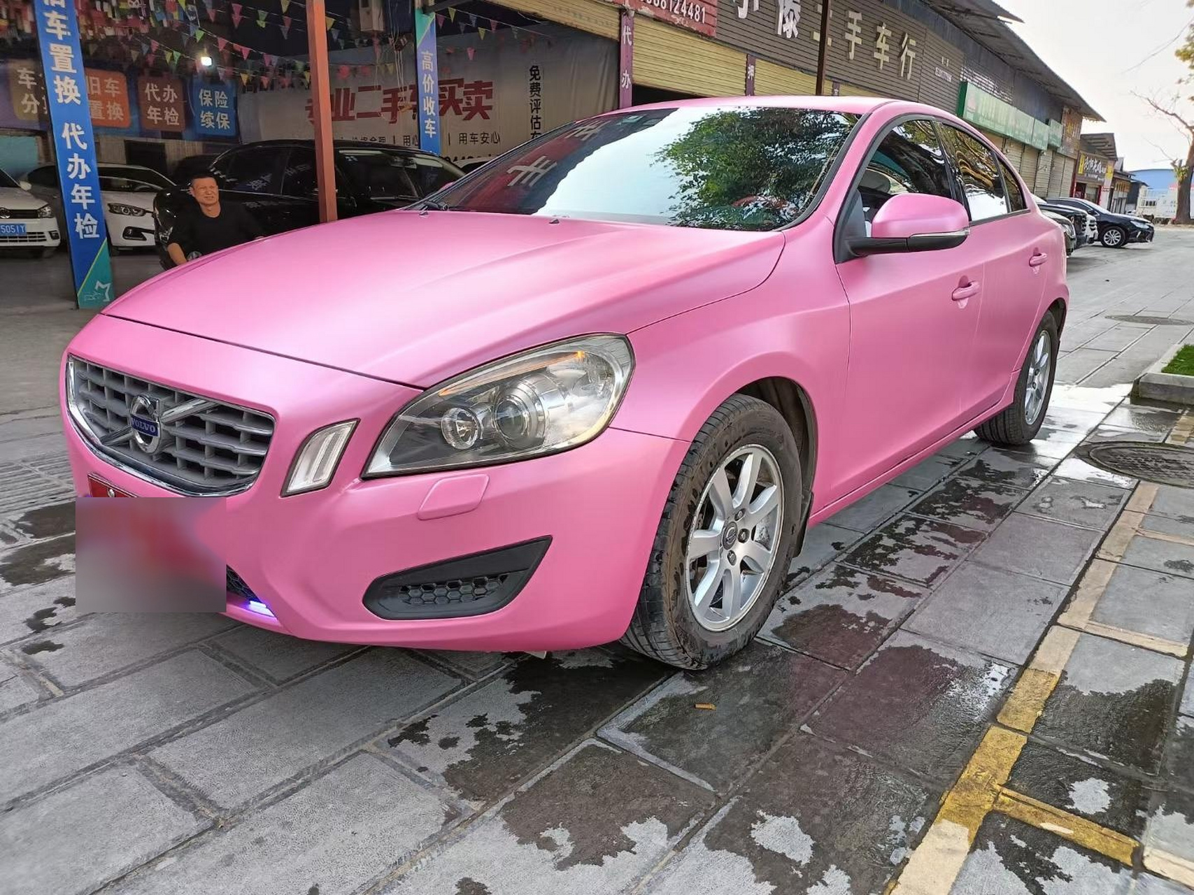 4万多包过户开走2012年沃尔沃s60,1.