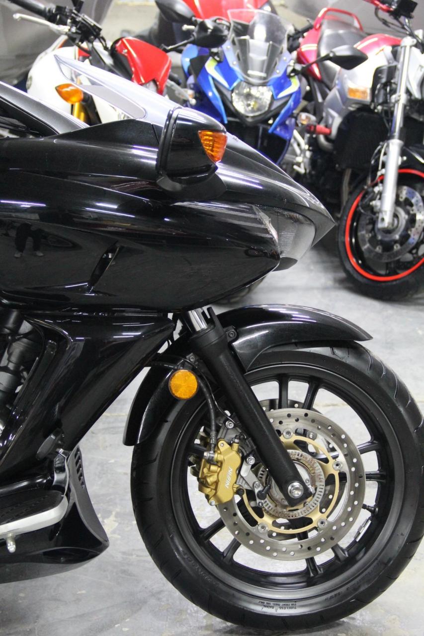 本田dn-01大鲨鱼 原板原灯 自动挡 25000