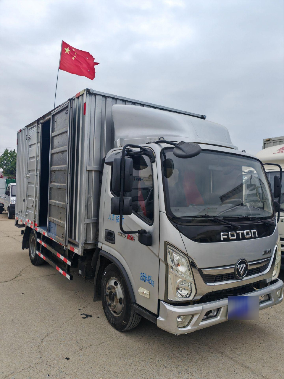 新到19年精品奥铃箱货,五十铃发动机,五加一变速箱,空调助力断气刹