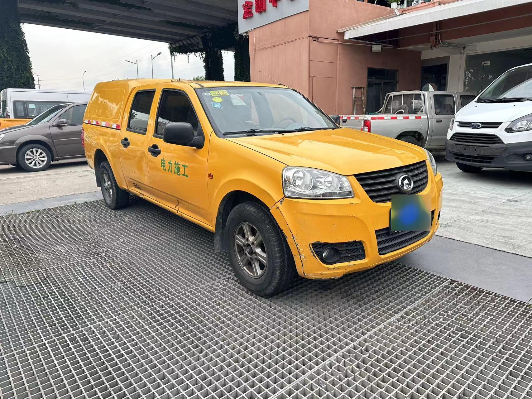 2013年长城风骏皮卡,分体封闭长货箱,原厂工程黄色,不是后改的,油漆