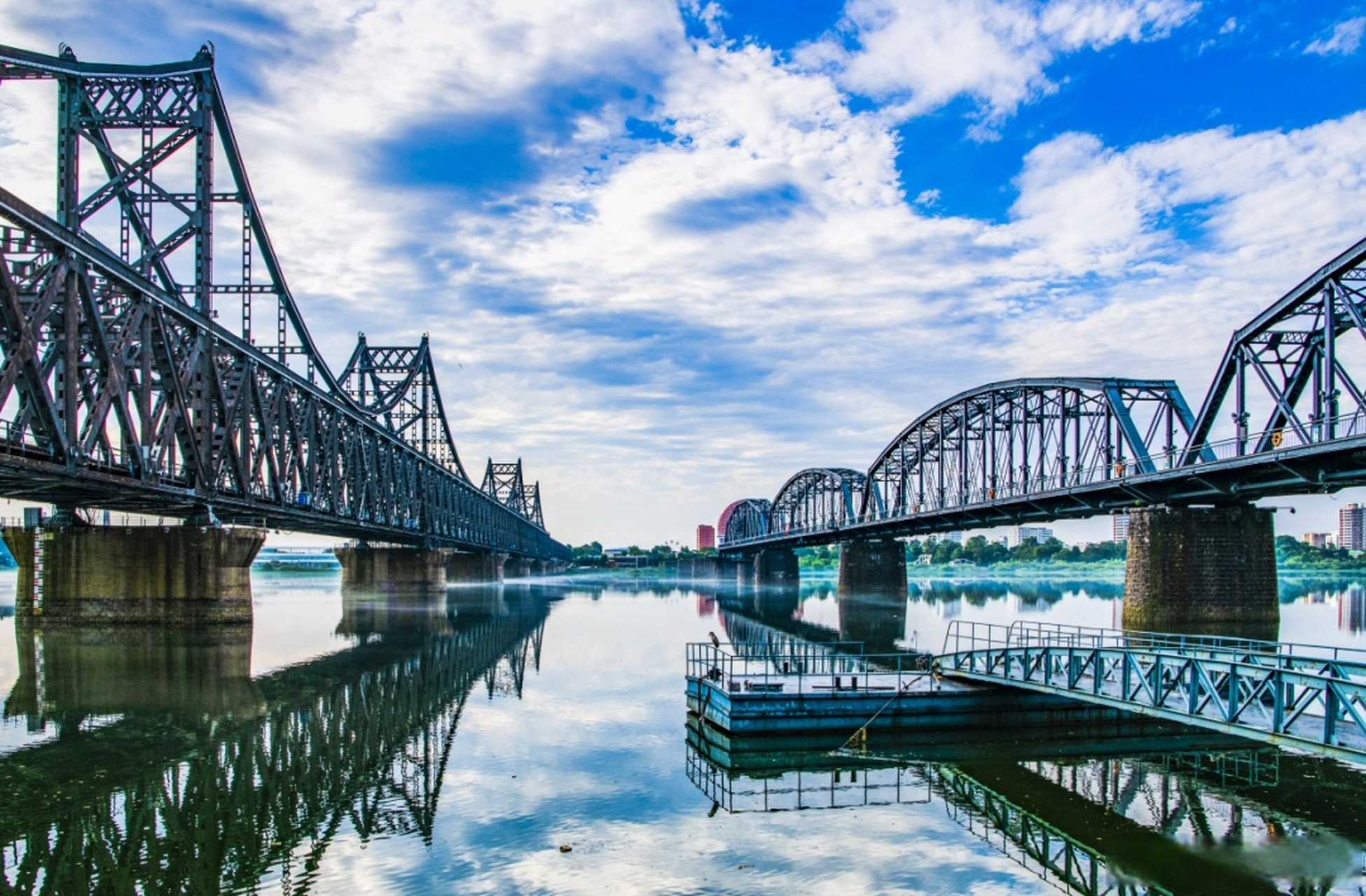 追寻先烈足迹辽宁在行动#红色记忆 奋进丹东  打卡断桥!