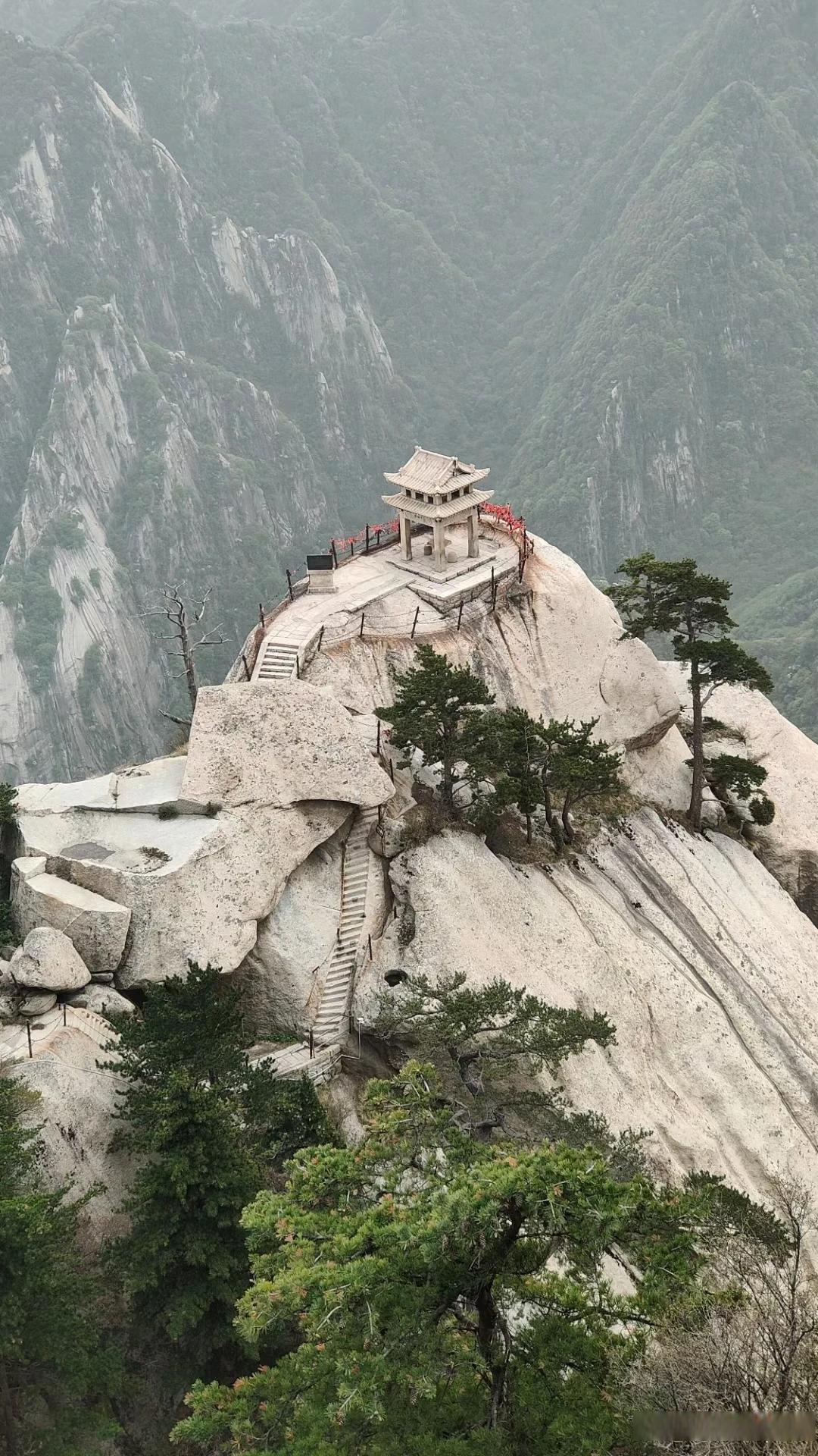 头条创作挑战赛 这礼拜上了六天班,周天休了一天,感