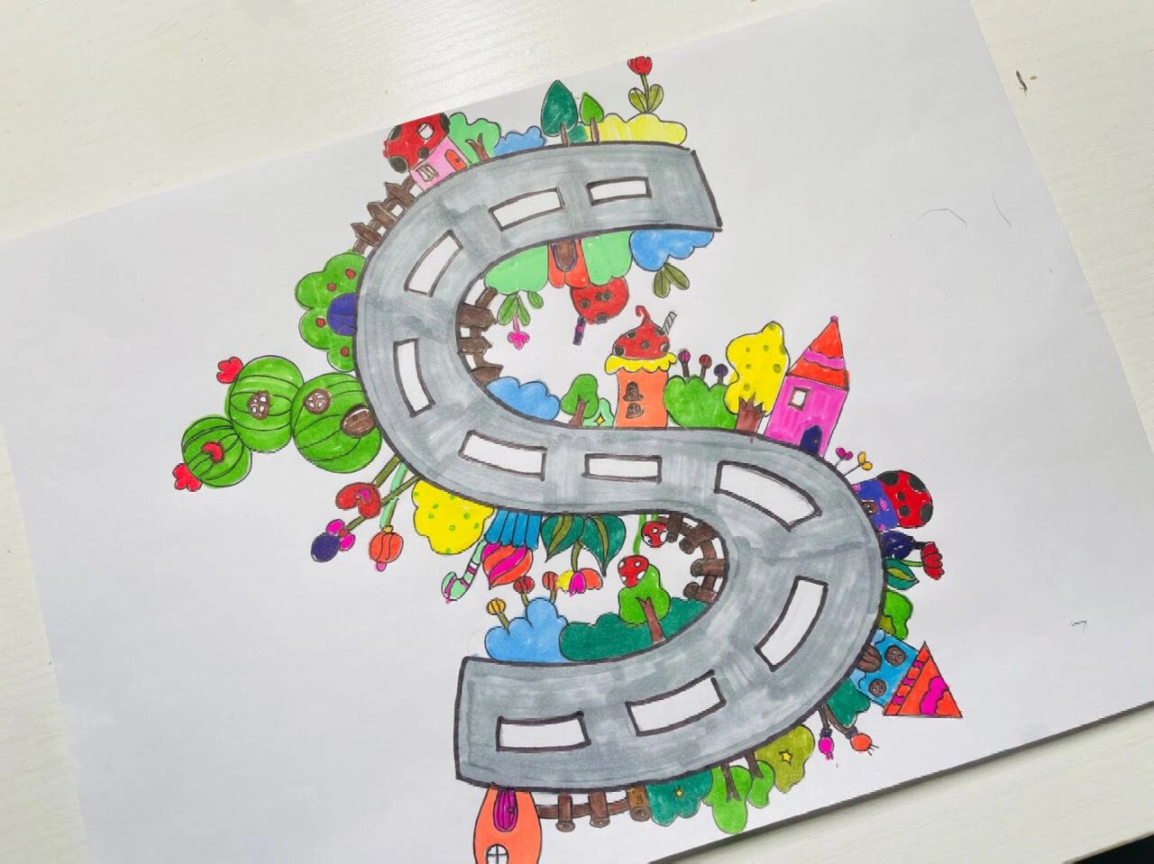 一年级拼音字母创意画,01