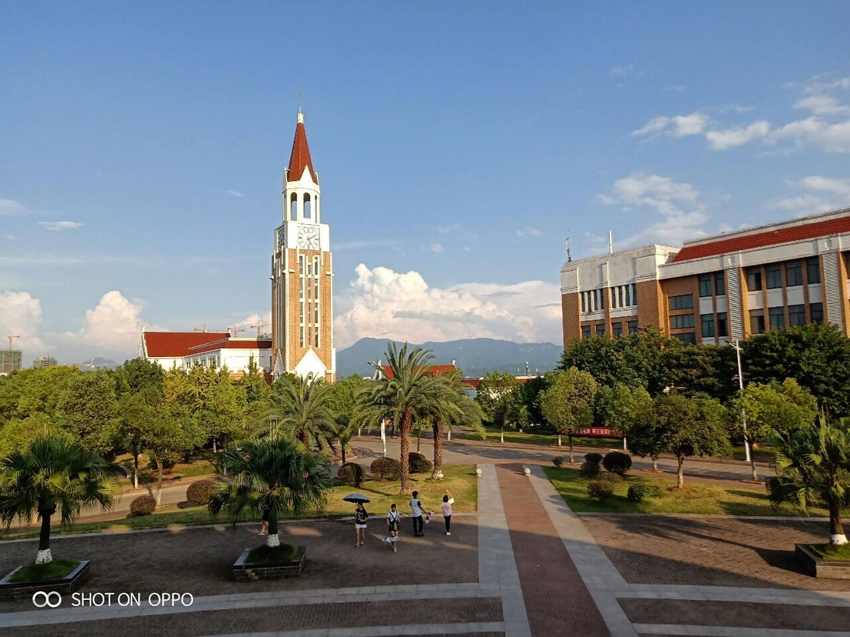 欢迎报考赣州师范高等专科学校 赣州师范高等专科学校,简称"赣州师专"