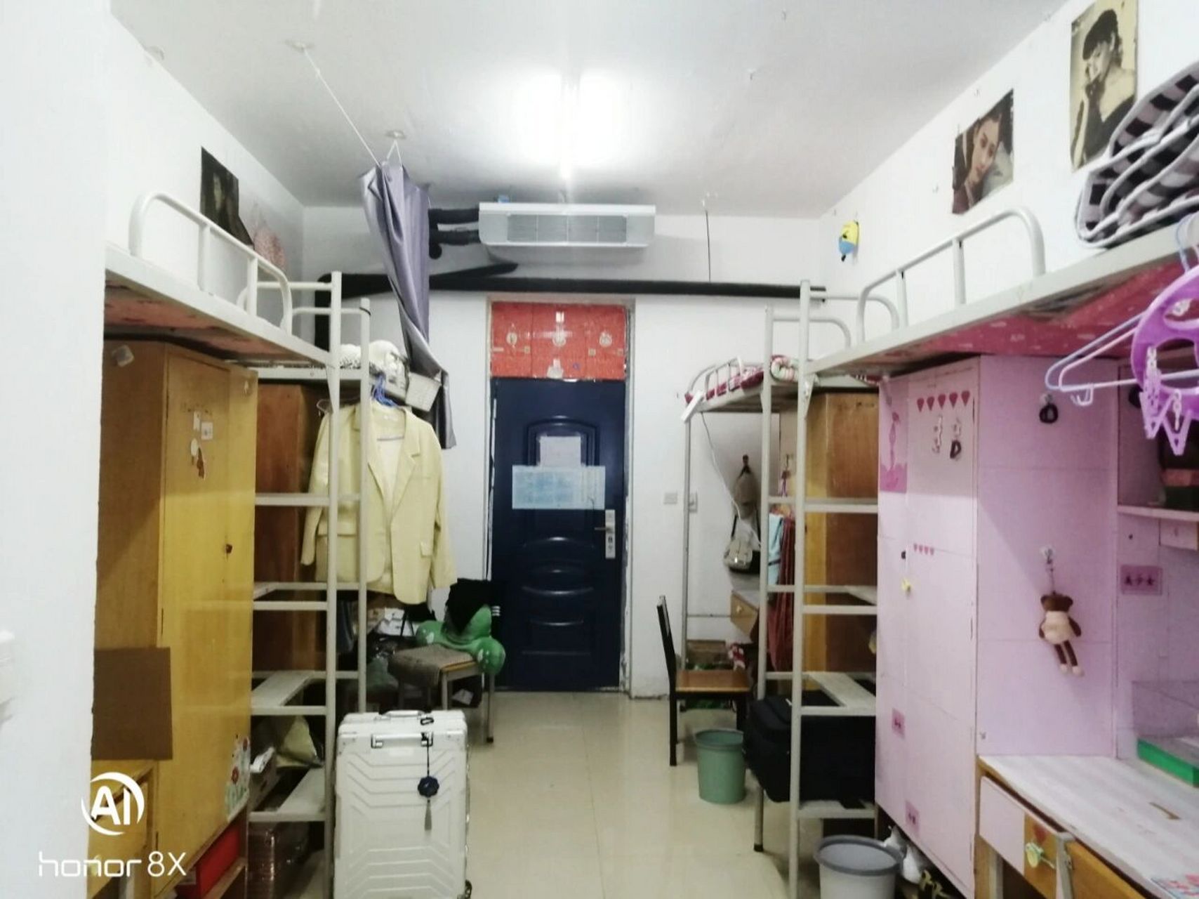 洛阳师范学院 桂园宿舍实拍图! 这是我们宿舍实拍图!