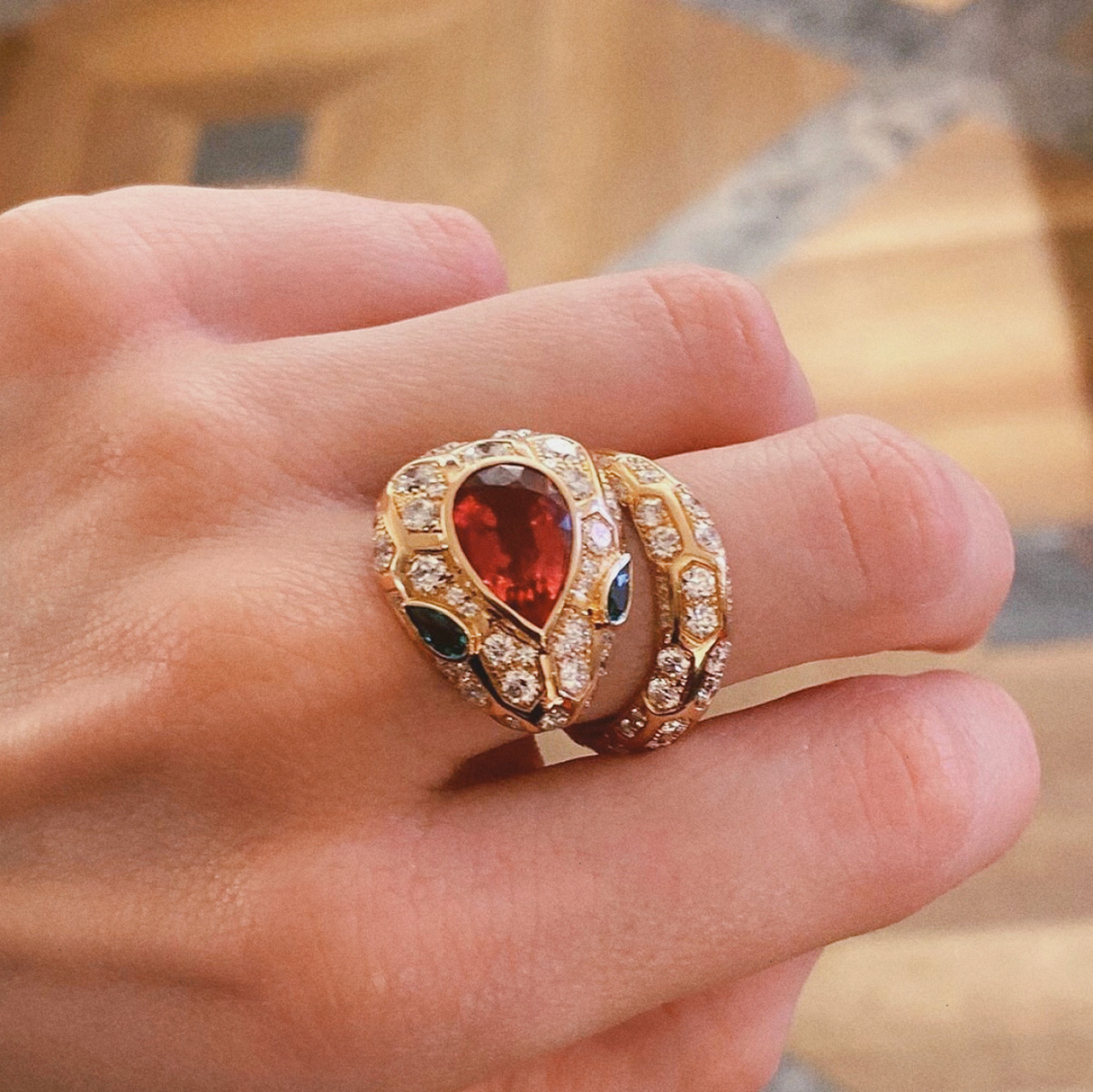 宝格丽serpenti seduttori蛇戒和宝诗龙的toi et moi (你和我)蛇戒.