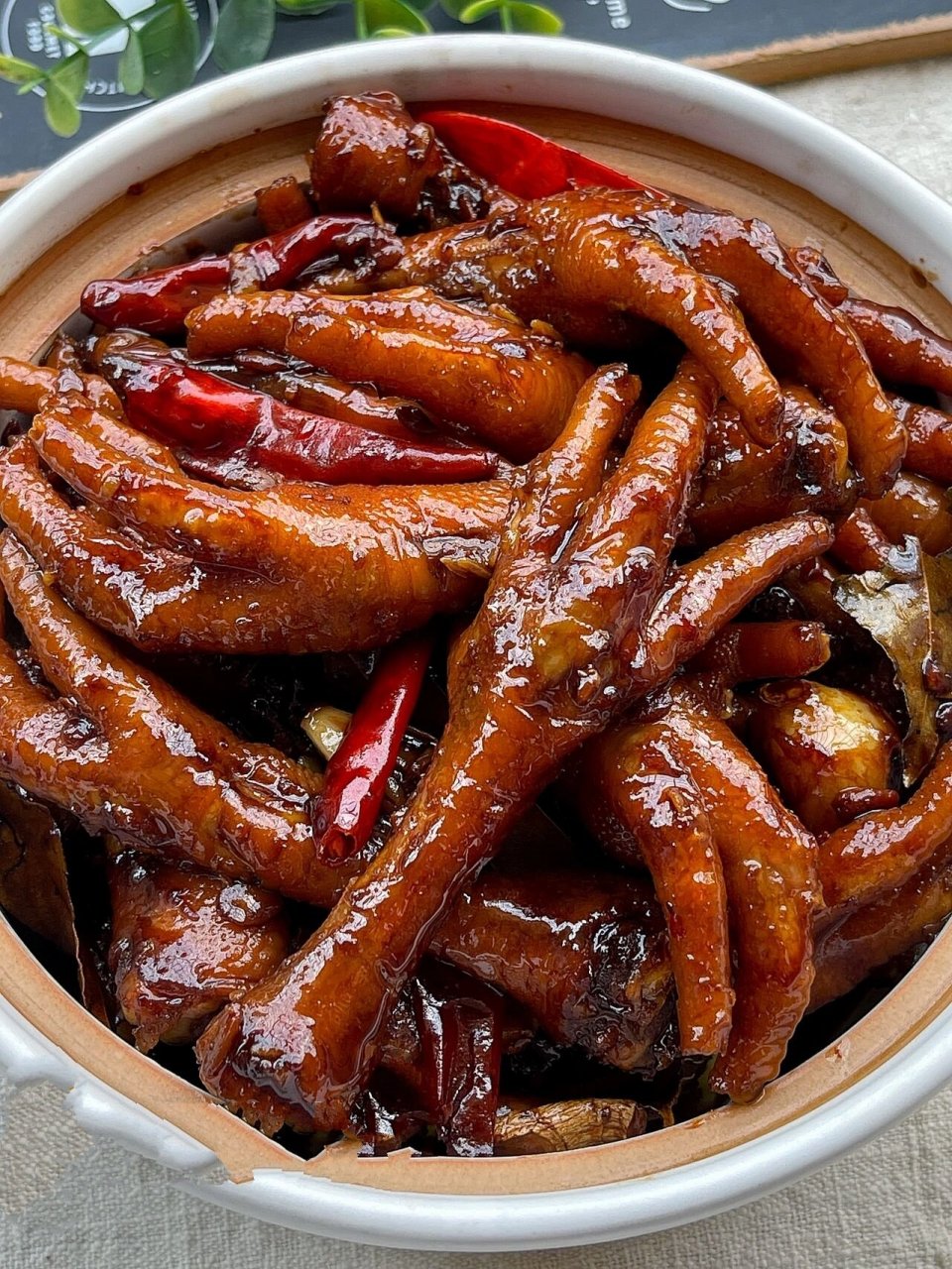 不加一滴油的酱香鸡爪,软糯q弹❗️太好吃了 好吃到破防了～～ 不