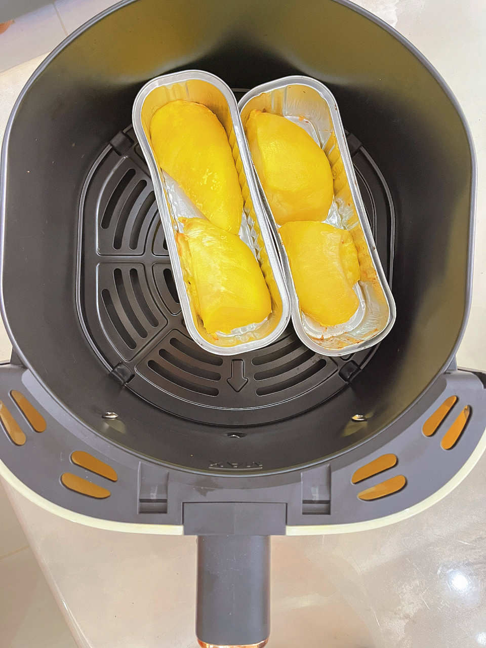 空气炸锅15分钟烤榴莲 又香又甜7515 16615直接从冰箱冷冻室
