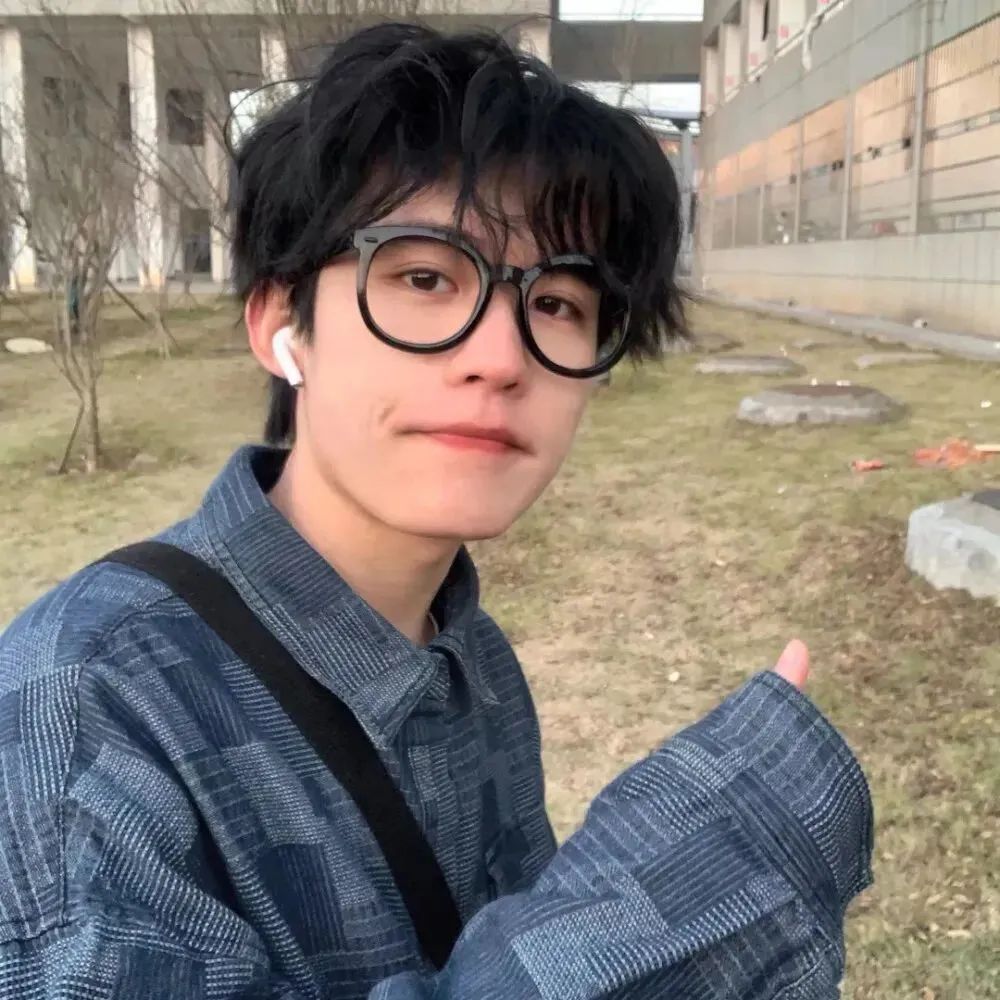 高冷头像男冷酷 帅气