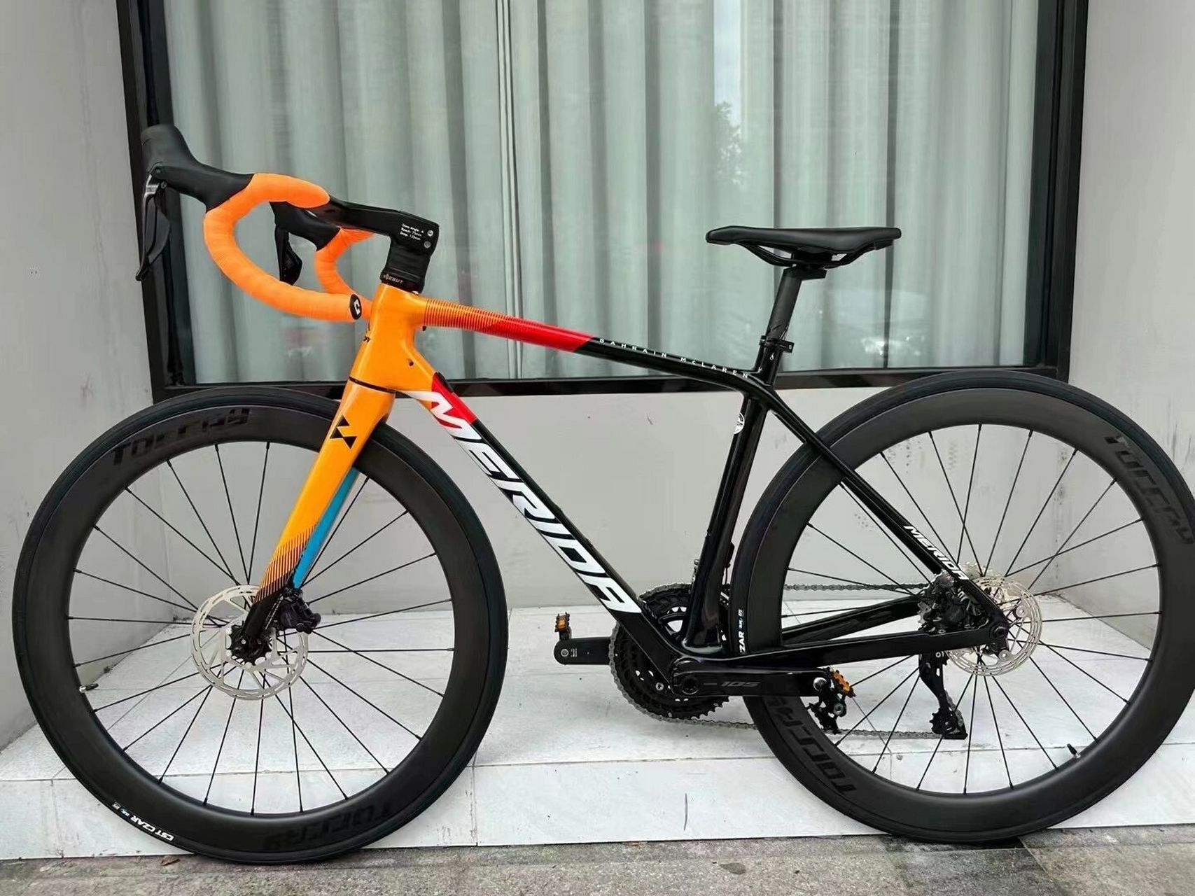 美利达斯特拉5000 美利达斯特拉5000.  全碳纤维整车.碳纤维一体车把.