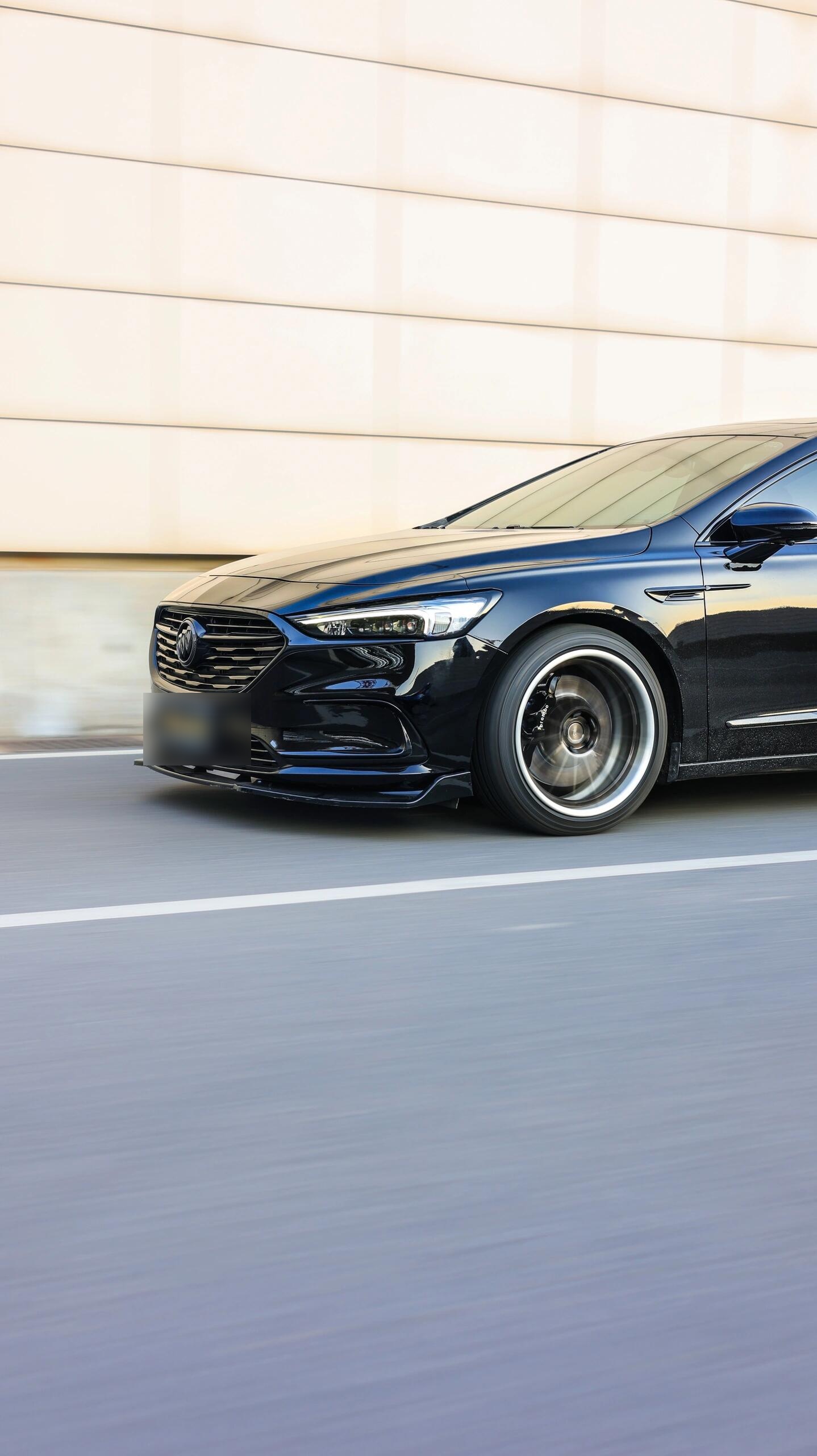 👋 今天必须给大家种草一下全新君越的黑武士改装案例,简直帅到炸裂