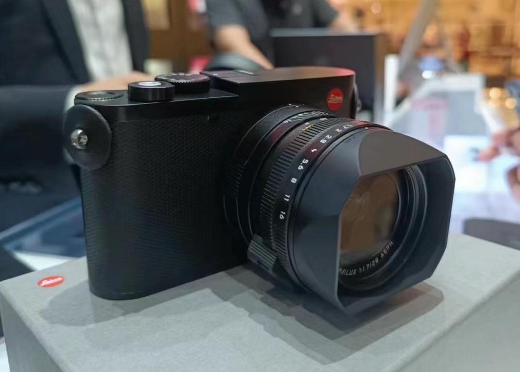 徕卡 (leica )q3 高端紧凑全画幅微单 数码相机 可翻折显  国行 全新