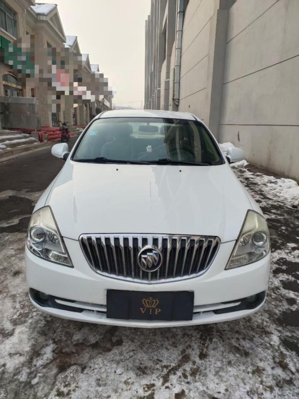 油气两用  15年6月的别克凯越自动档经典款,1.