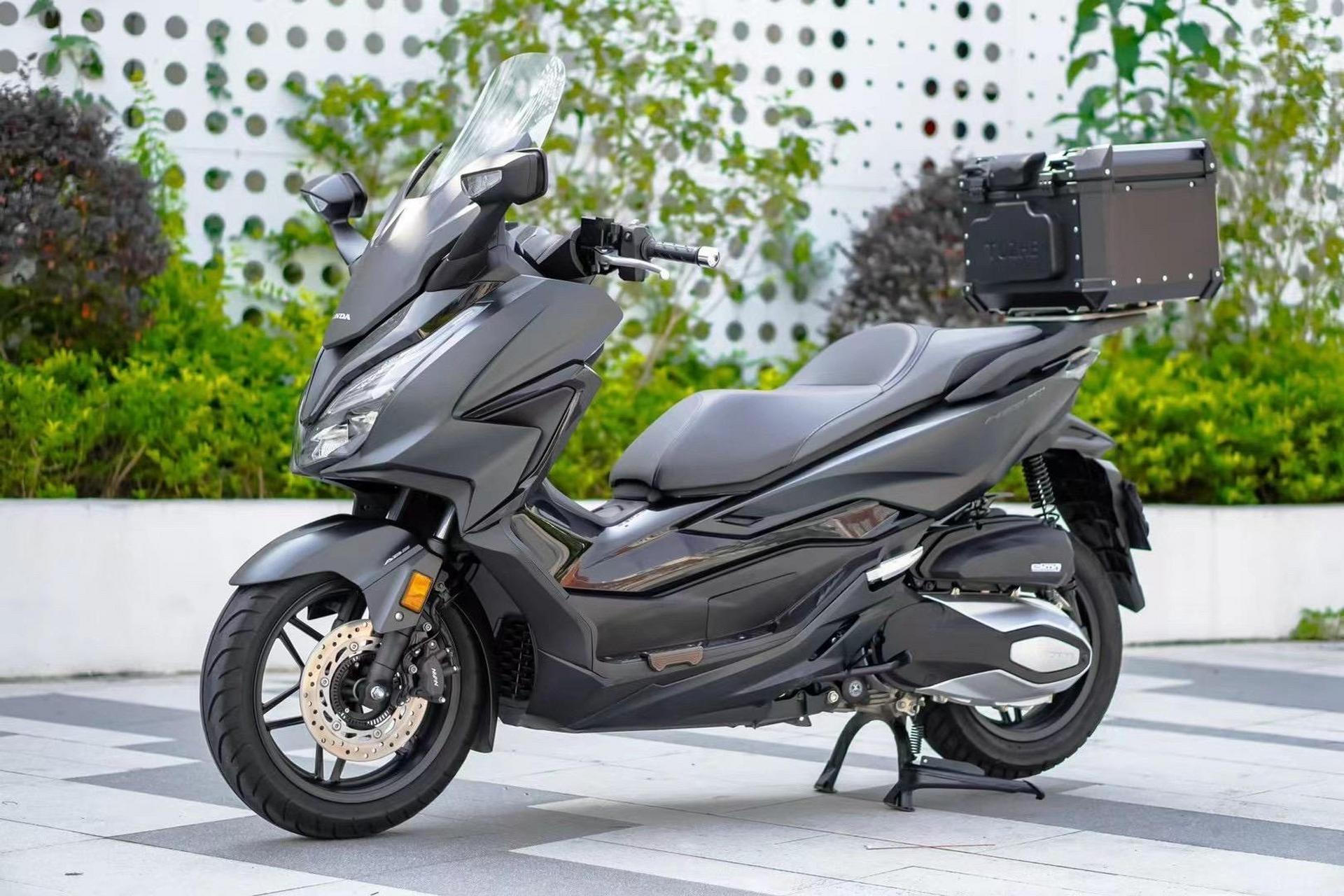 本田佛沙nss350(大贸进口版)7000公里,牌证齐全,全国过户,途者后尾箱