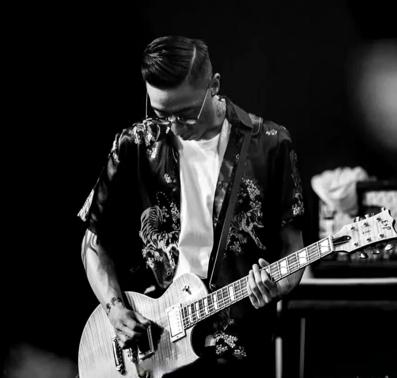 8月7日消息,据港媒报道,乐队anodize和lmf成员,著名音乐制作人,作曲家