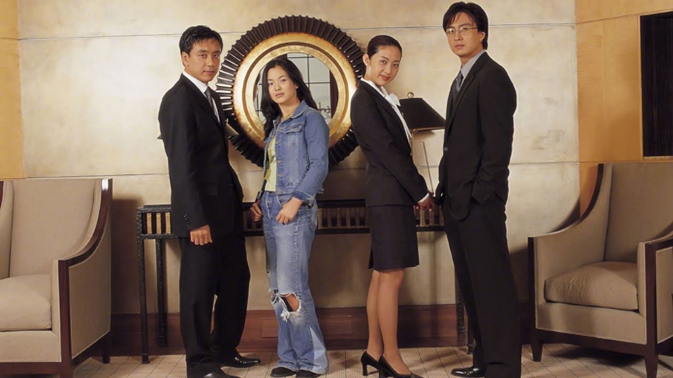 韩剧回顾#  #情定大饭店# 首播22周年 主演:裴勇俊,金承佑,宋允兒