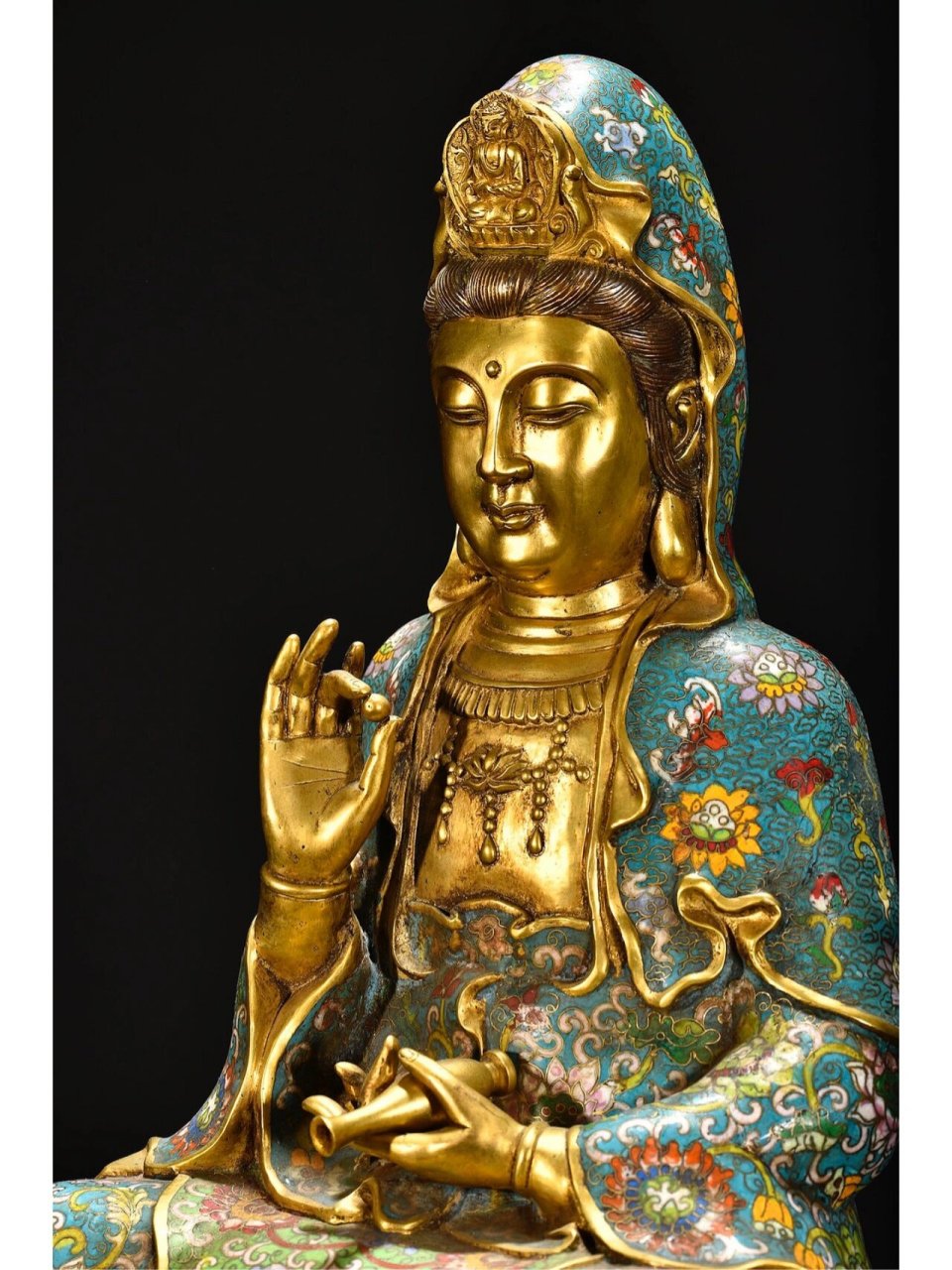 清"大清乾隆年制"款铜鎏金景泰蓝掐丝观音大造像 规格:高46.