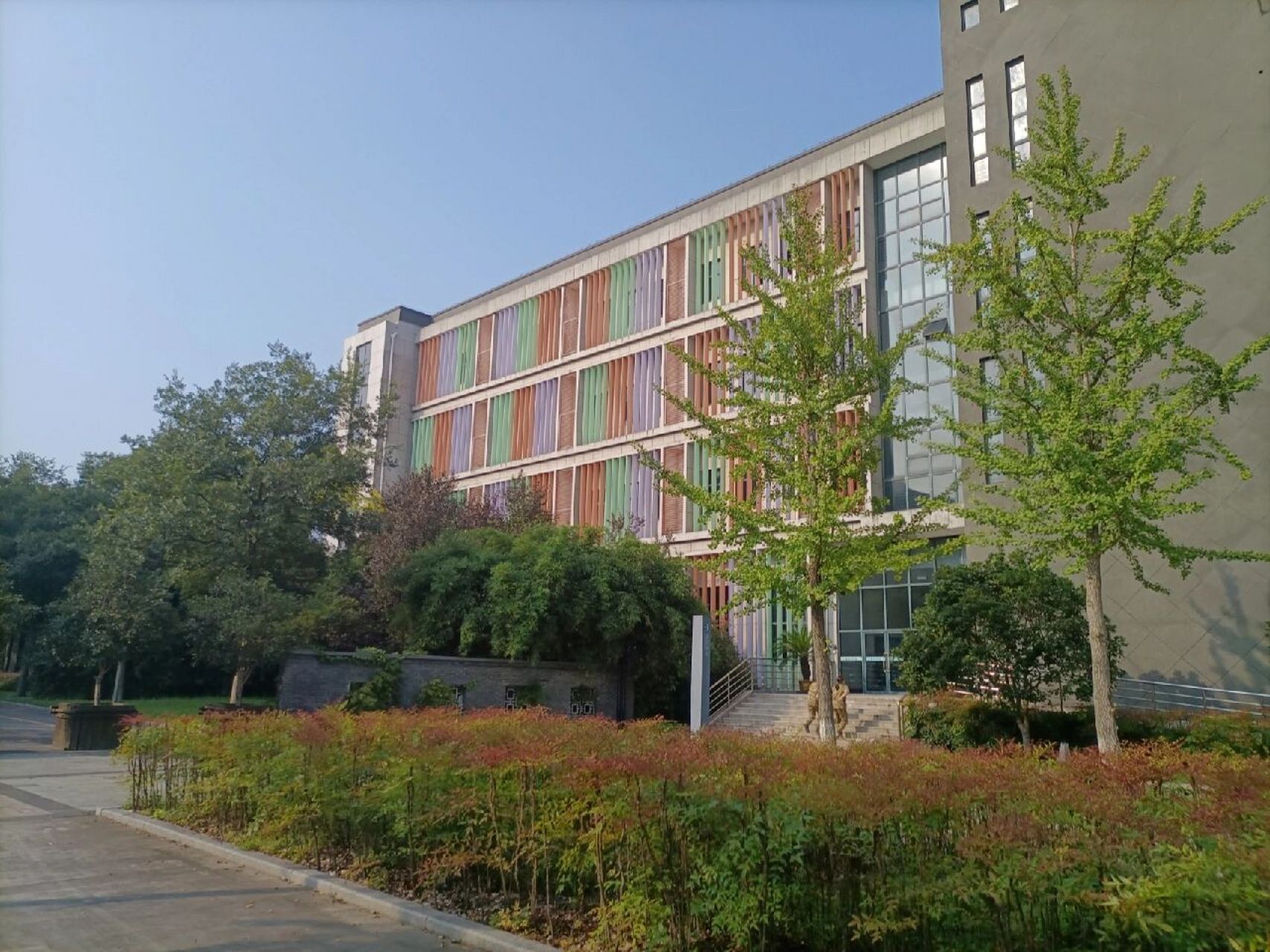 初来浙传桐乡校区