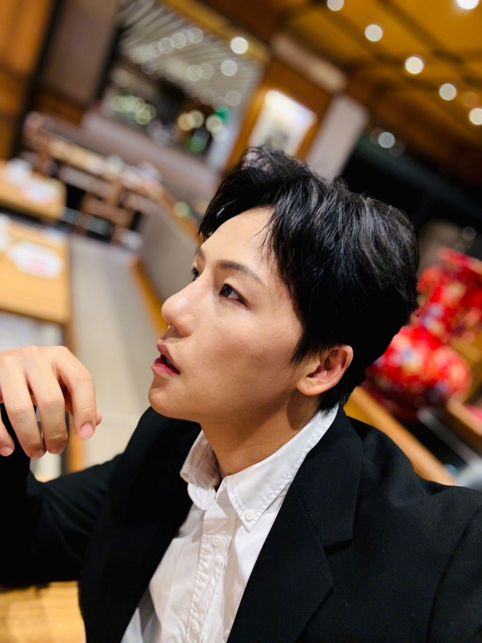 37岁的男主播 #熠熠人生无畏向前# 男歌手#刘维时隔两年重返舞台