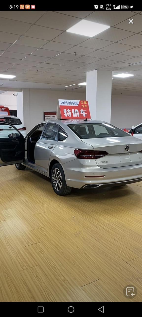 预算九万多落地买朗逸plus 与众不同的金色爱了