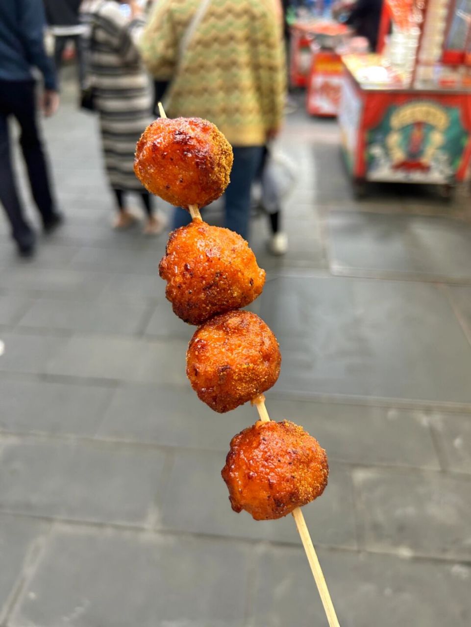 《绵阳马家巷24小时》 分享三样我去马家巷必吃的小吃 来自巷头 巷中