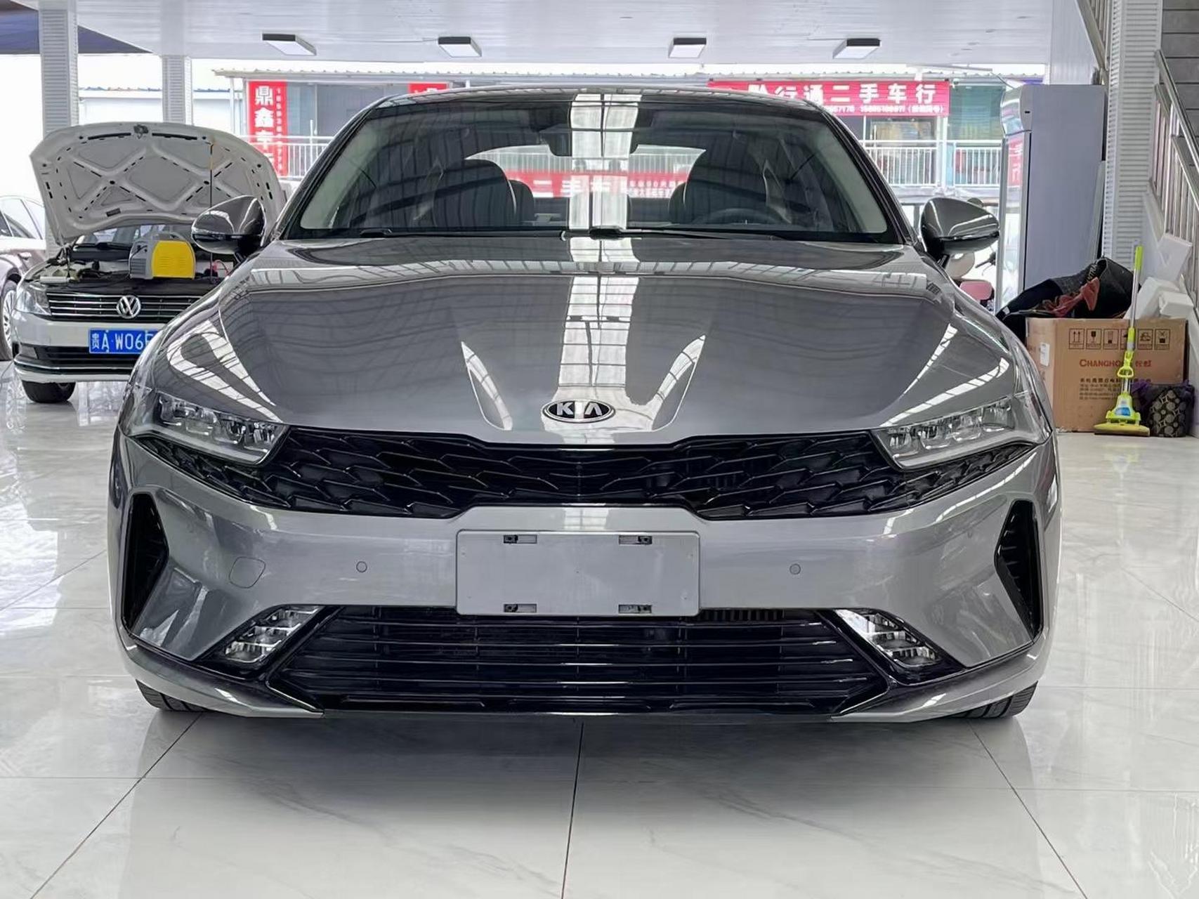 21年新款起亚k5凯酷,1.5t顶配,裸车17万多