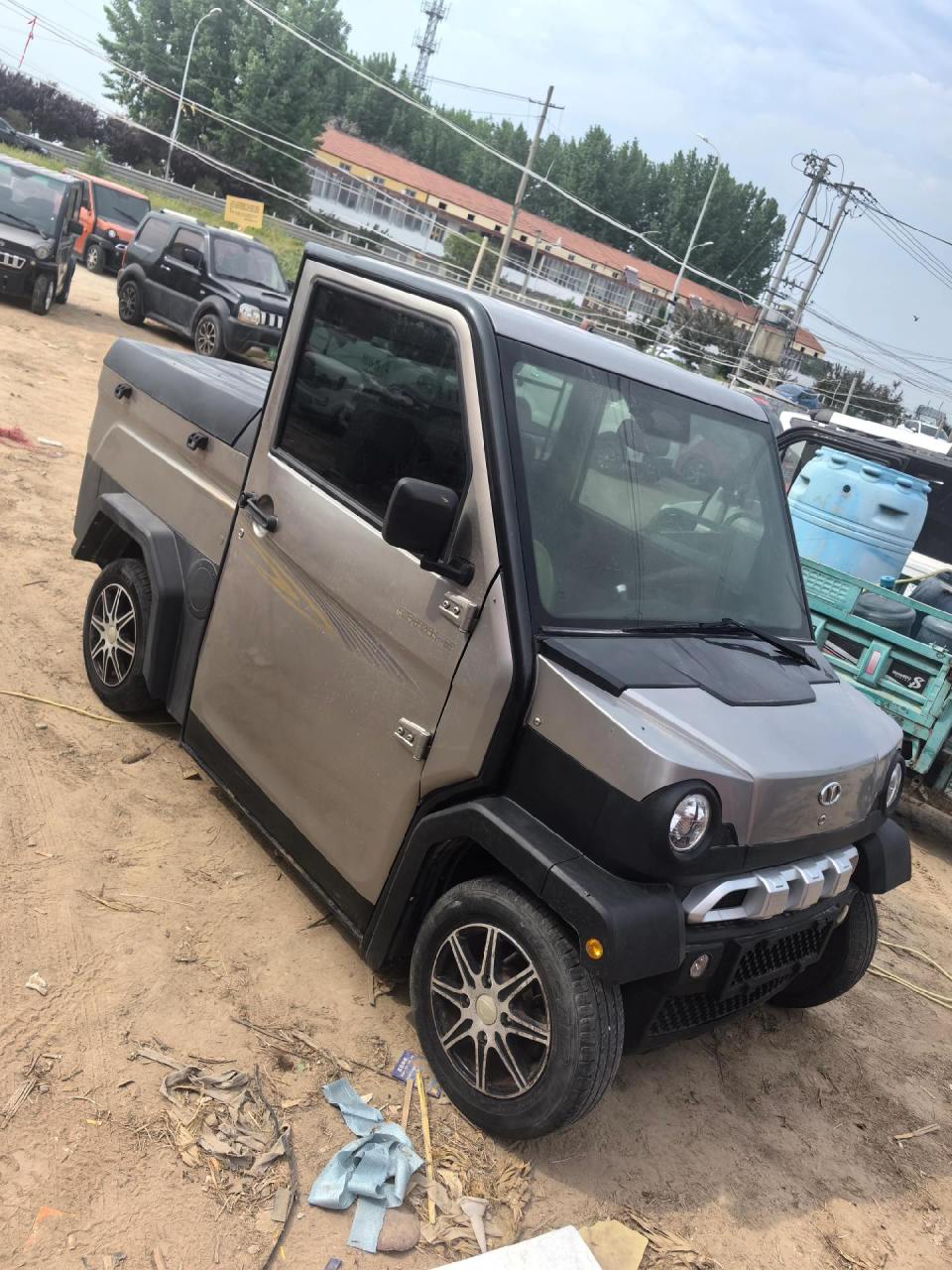 大阳皮卡  顶配车型.22年5块钱150电池方向刹车助力 冷暖空调