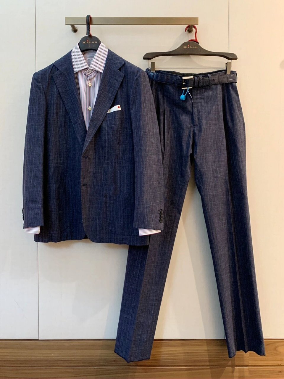 kiton套装西服 手工西服,kiton全年最大优惠期不要错过哦