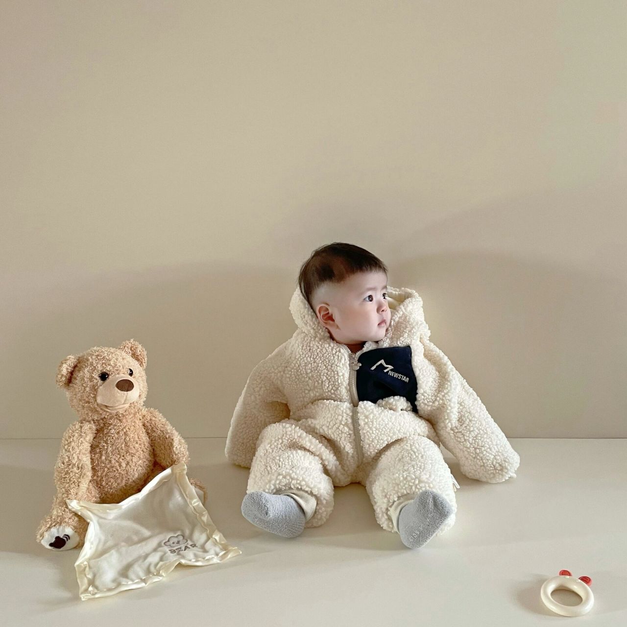 6个月宝宝的狼尾发型 我们应该是留狼尾发型里年龄最小的了吧!