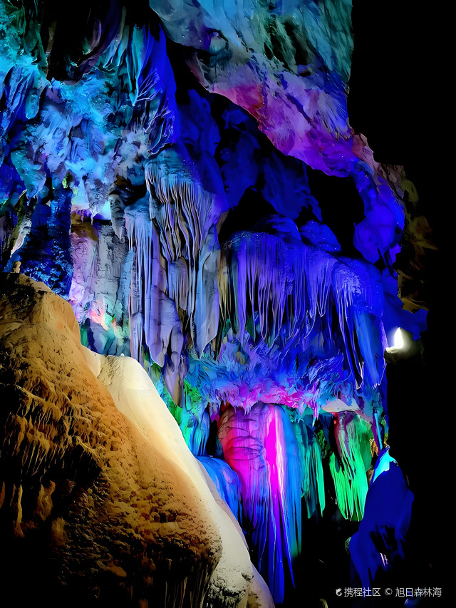 郴州万华岩避暑风景名胜区:探寻自然之美,感受灵气之旅