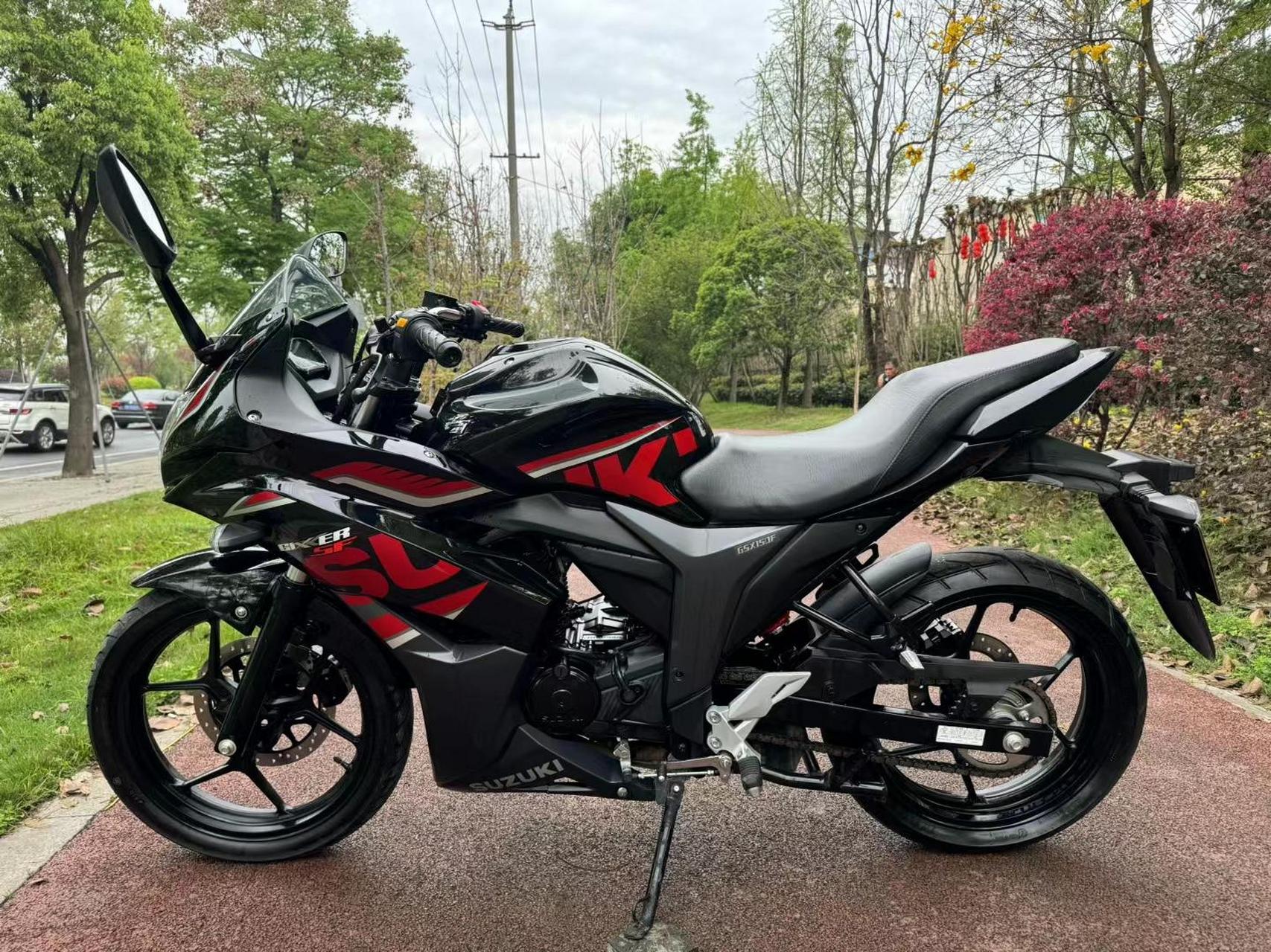 21年铃木gsx150f.