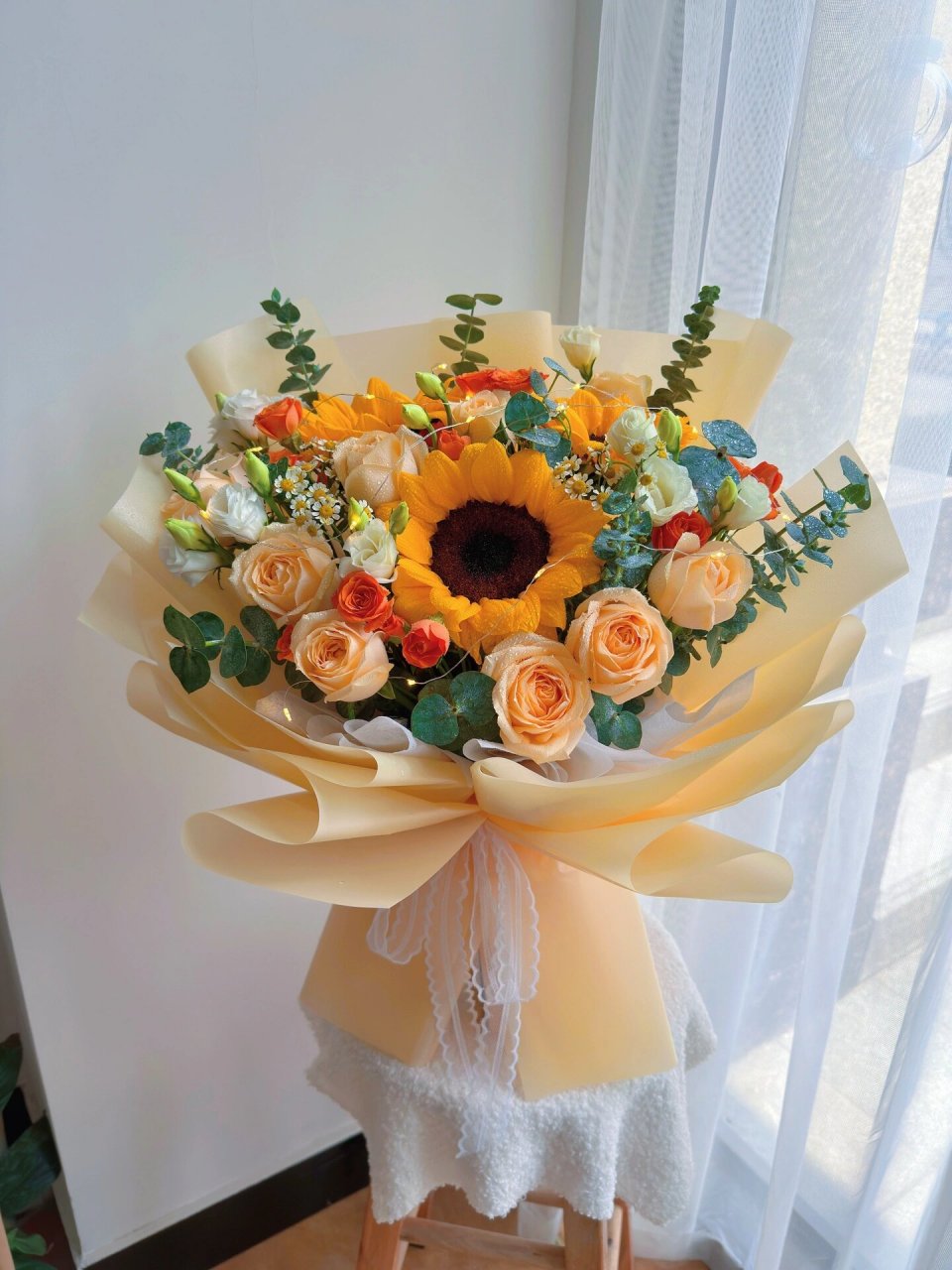 向日葵混搭生日花束97 愿你如向日葵般 永远面朝阳光 努力生长 一路