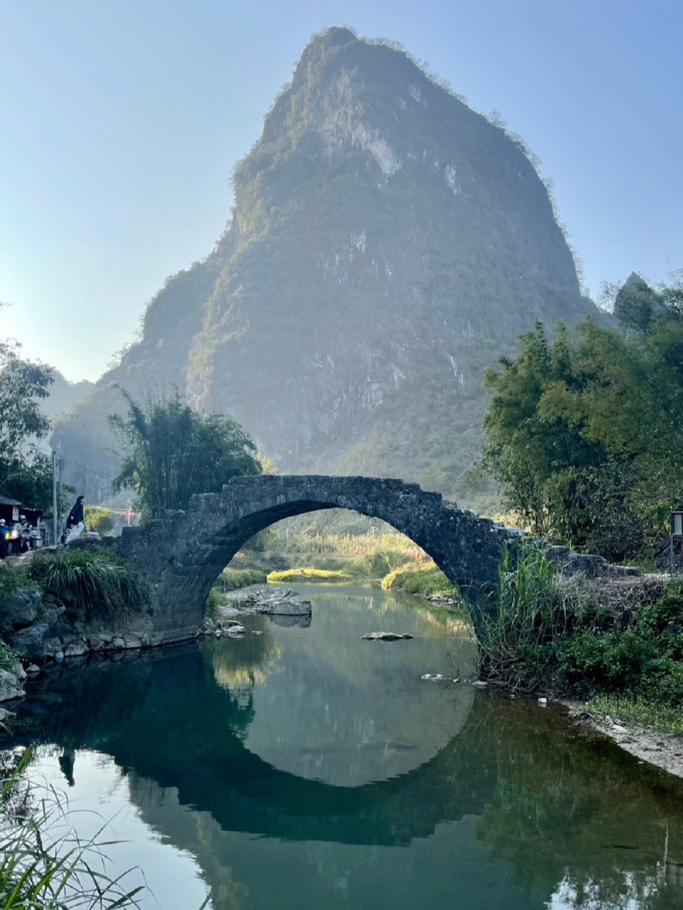 英西峰林 自然风景绝佳 导航:英德市黄花镇清远英西峰林走廊 自驾深圳