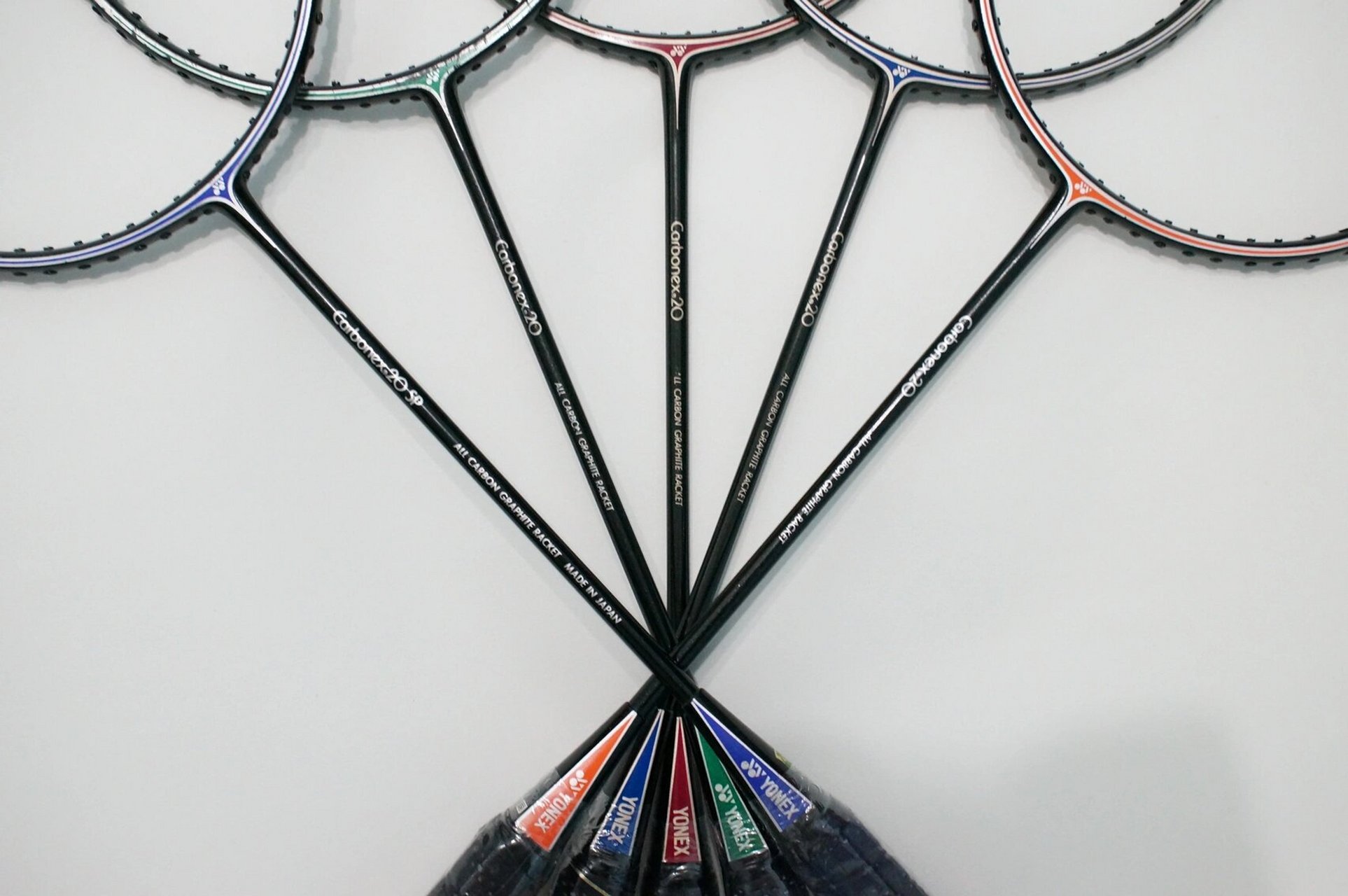 yonex carbonex0320 尤尼克斯最经典的羽毛球拍,没有之一.